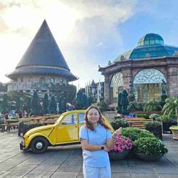 Loan (Lucy) Trinh Ngoc